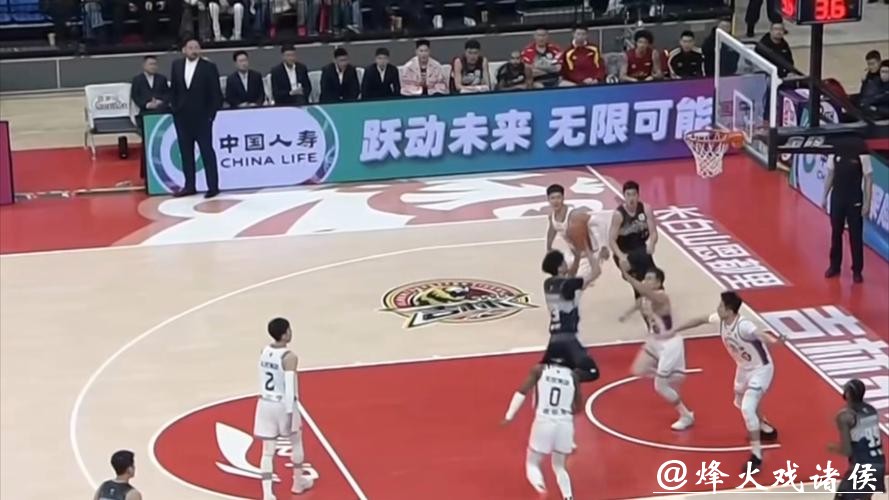 吉林男篮遭遇广东男篮惨烈失利 威尔逊苦战独得35分无奈回天乏力